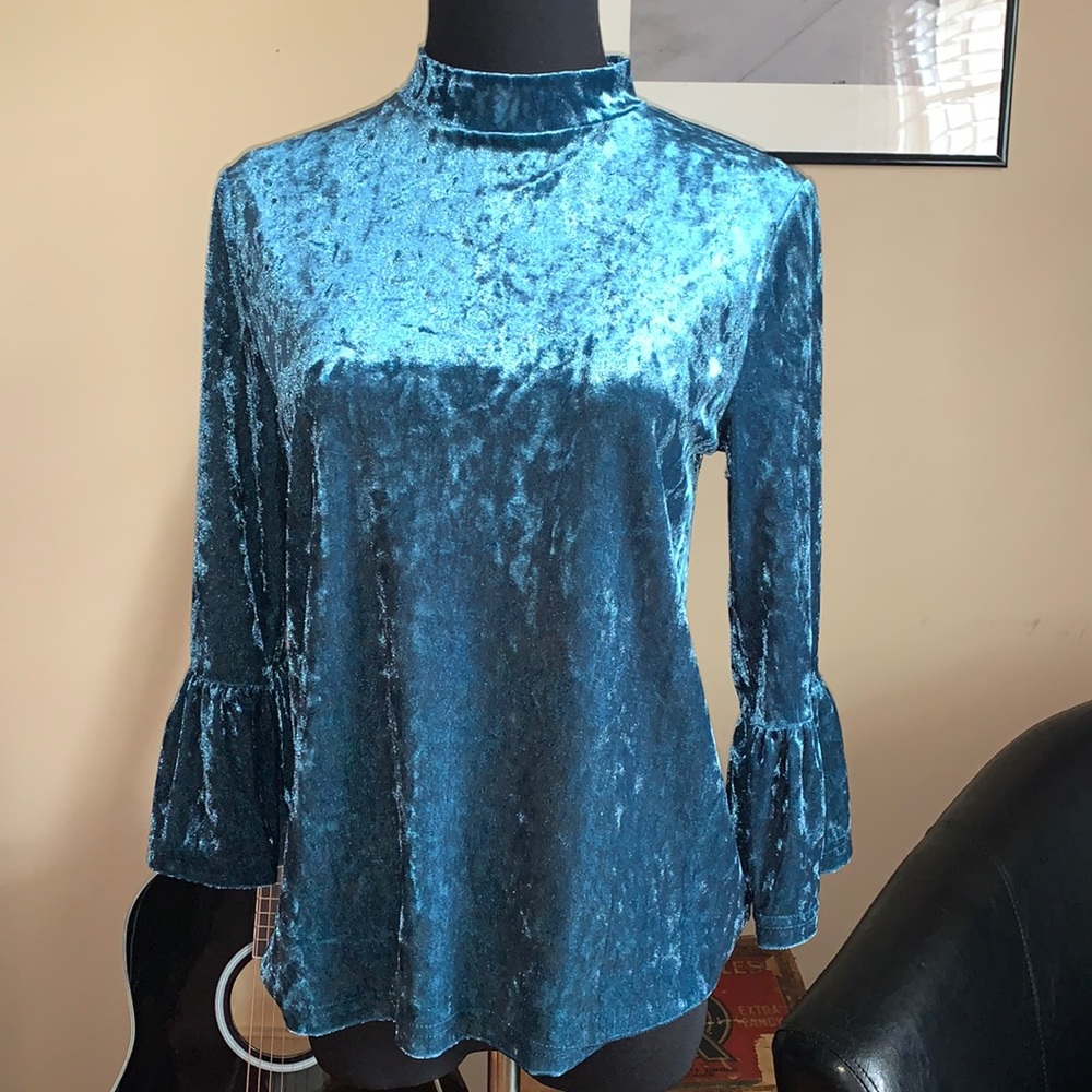 b.young Sz XS Ramyra blouse New With Tags